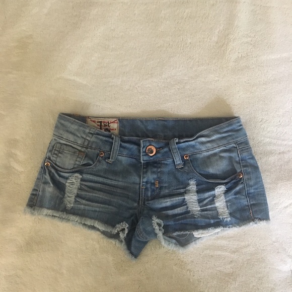 4 Short Bundle - Picture 5 of 5